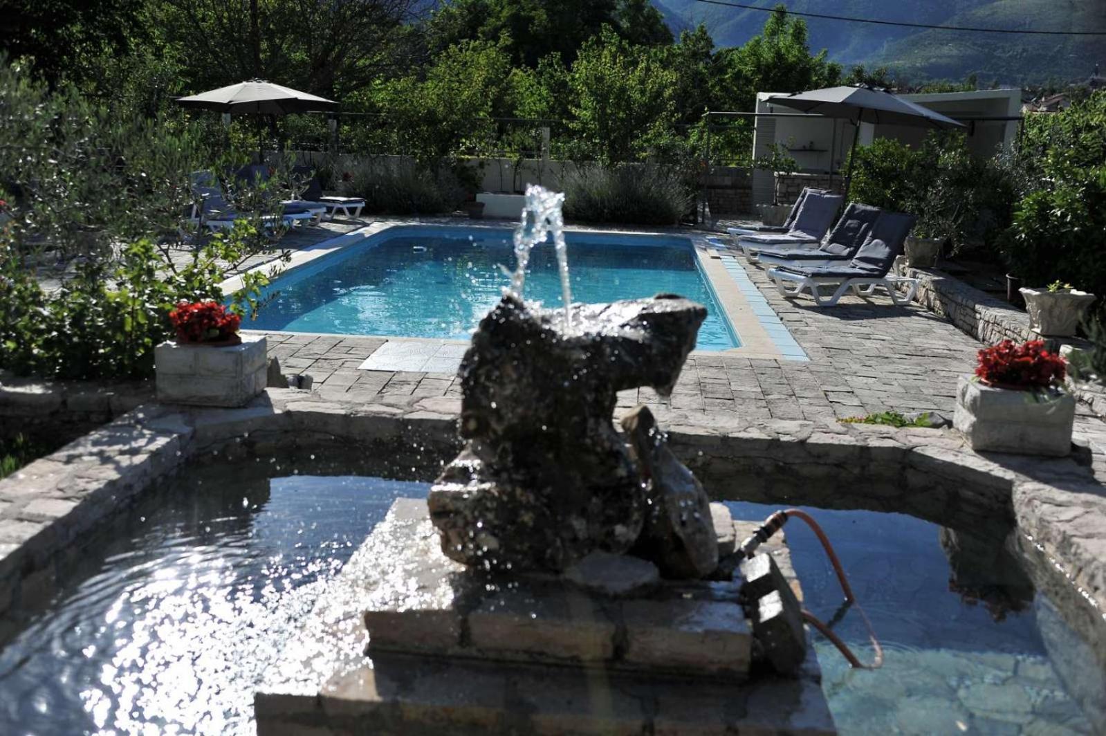 Апартаменти Pool House Maslina Мостар Екстер'єр фото